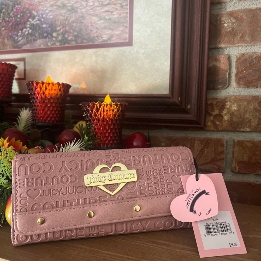Juicy Couture Pink Clutch 55.00 NWT